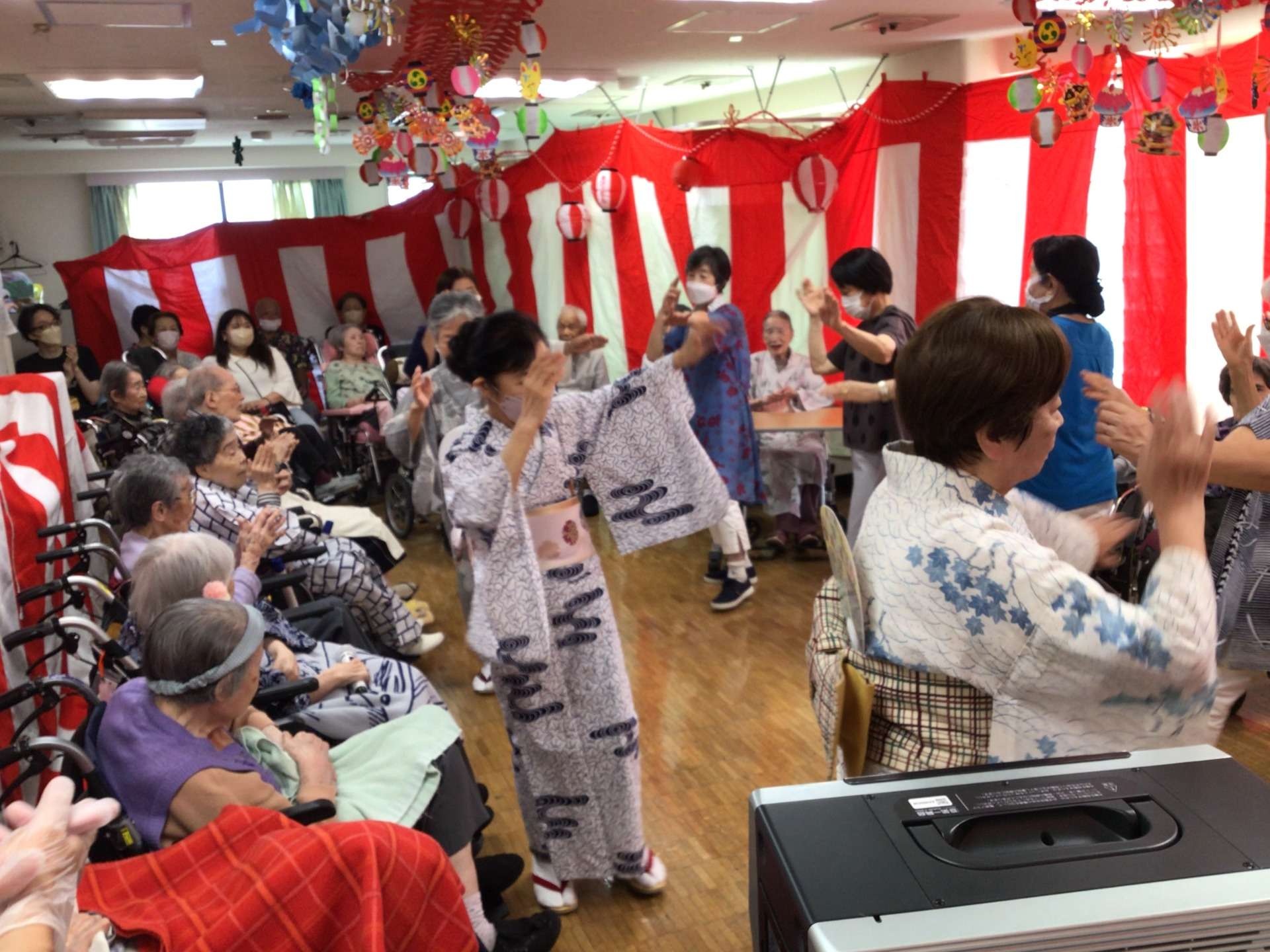 令和7年度特養だより　8月号